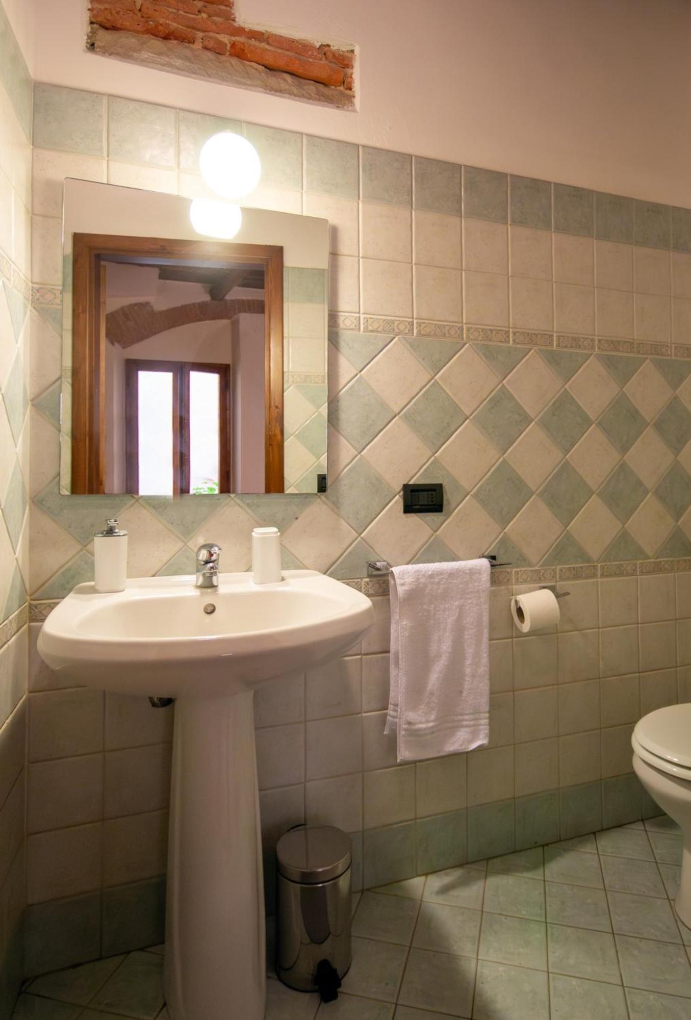 Central And Quiet Apartment Firenze Bagian luar foto
