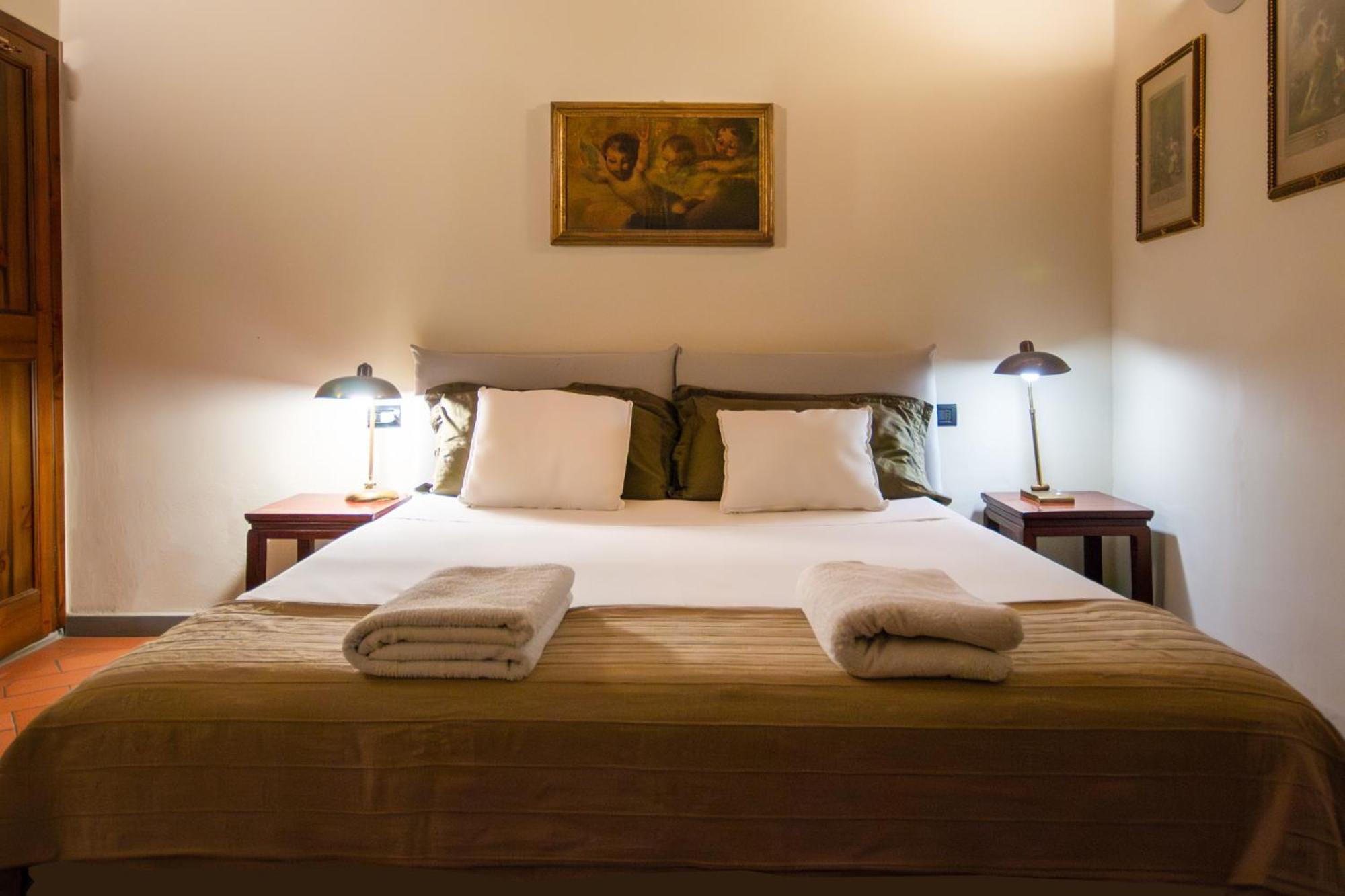 Central And Quiet Apartment Firenze Bagian luar foto